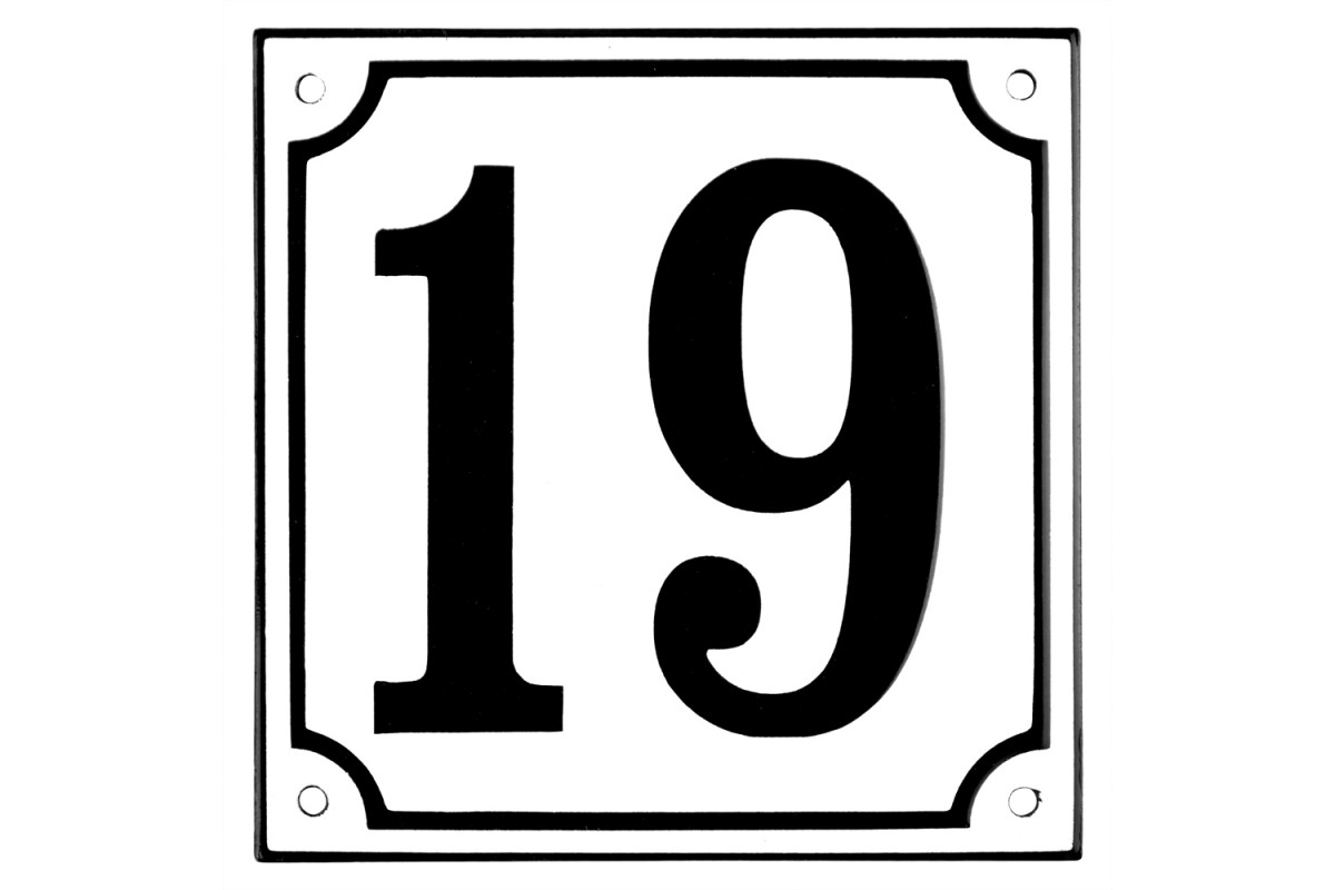 Emaljskylt 19 vit - svart 15 x 15 cm modell 10 Emaljskylt 19 vit - svart 15 x 15 cm modell 10