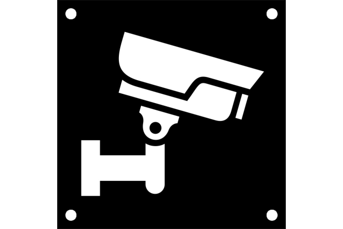 Emaljskylt CCTV svart - vit 10 x 10 cm modell 51 Emaljskylt CCTV svart - vit 10 x 10 cm modell 51