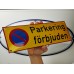 Emaljskylt Parkering förbjuden gul - svart 36 x 12 cm modell 31 Emaljskylt Parkering förbjuden gul - svart 36 x 12 cm modell 31